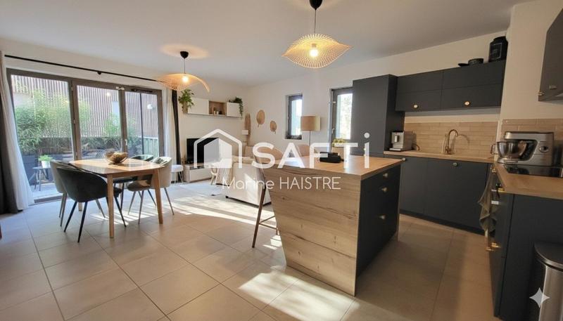 Appartement - 80 m² - 4 pièces