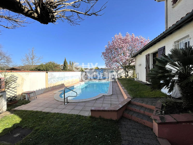 Maison - 110 m² - 5 pièces