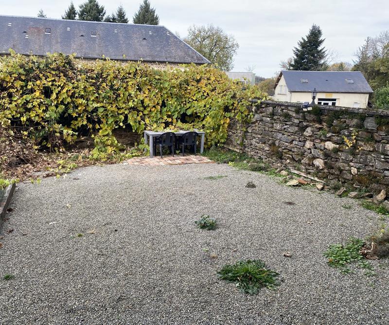 Maison - 240 m² - 9 pièces