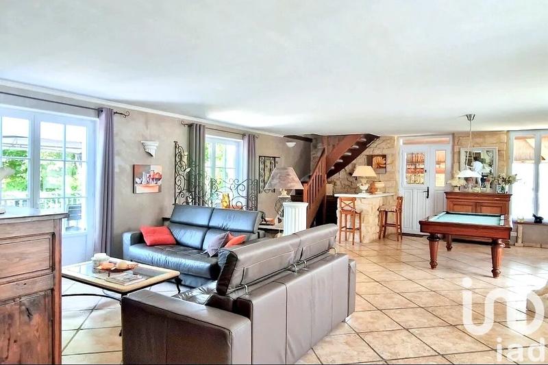 Maison - 183 m² - 6 pièces