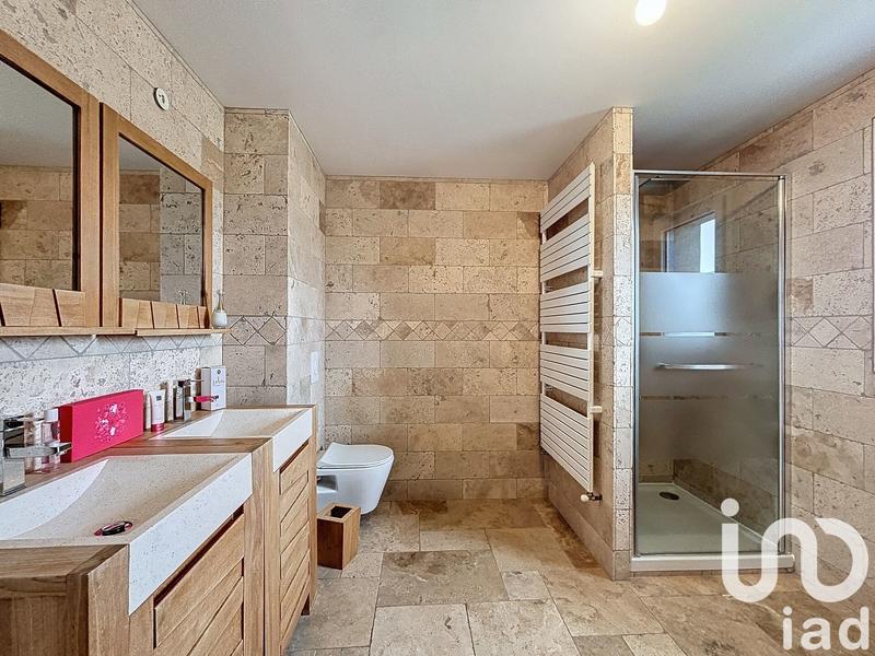 Maison - 136 m² - 5 pièces