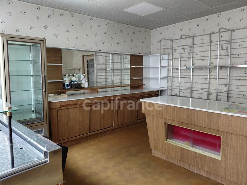 Maison - 175 m² - 12 pièces