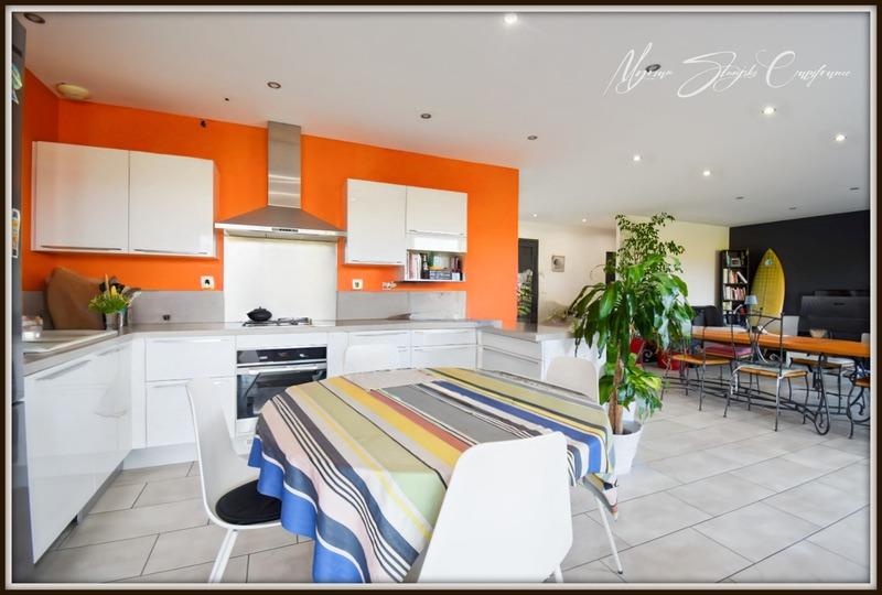 Maison - 130 m² - 5 pièces