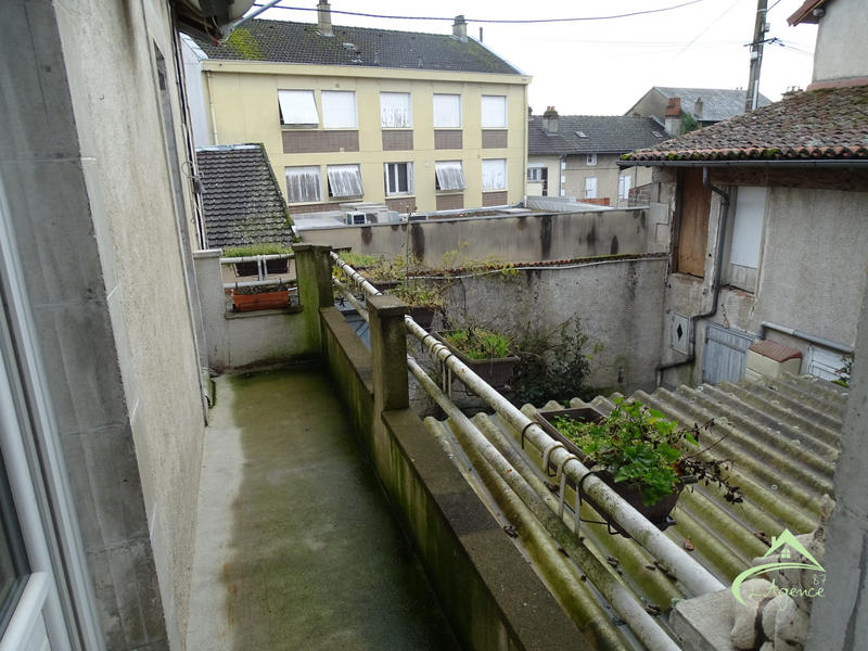 Appartement - 101 m² - 5 pièces