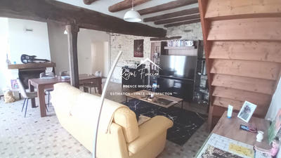 Maison - 157 m² - 7 pièces