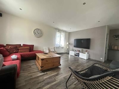 Maison - 143 m² - 7 pièces