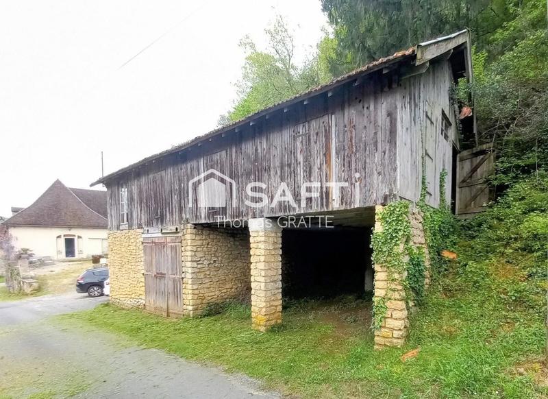 Maison - 263 m² - 7 pièces