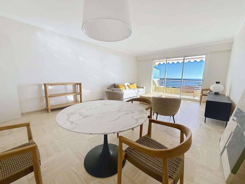 Appartement - 67 m² - 2 pièces