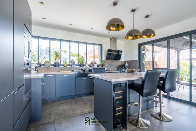 Villa - 174 m² - 6 pièces