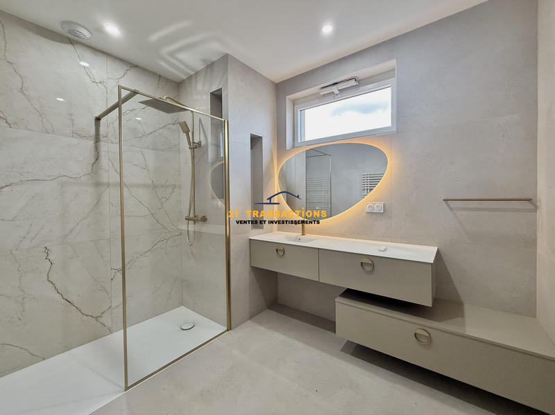 Appartement - 92 m² - 3 pièces