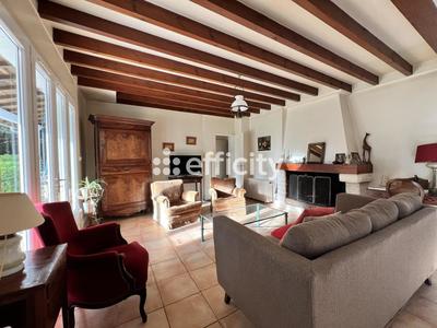 Maison - 165 m² - 6 pièces