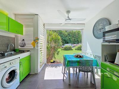 Studio - 30 m² - 1 pièce