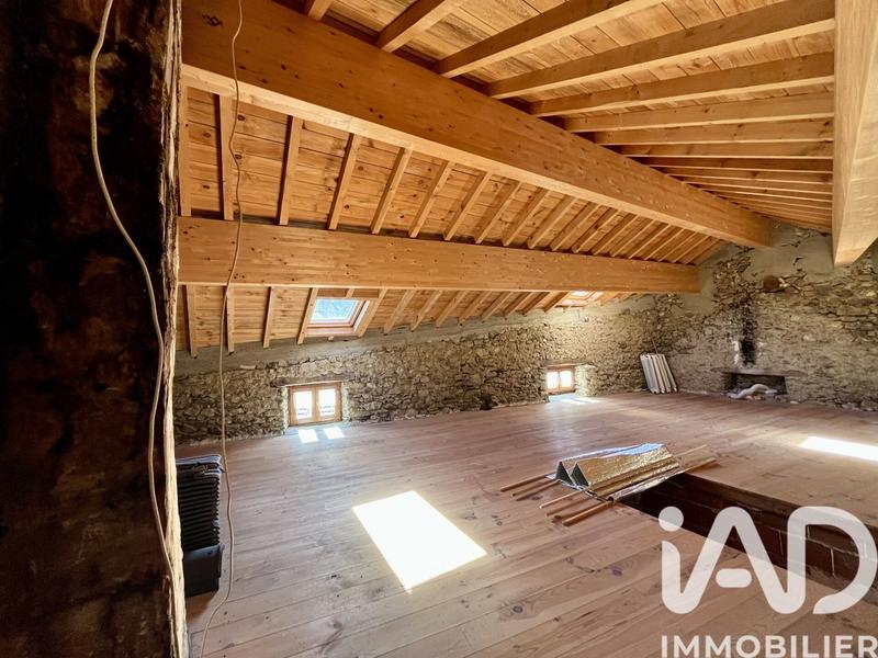 Maison de village - 97 m² - 5 pièces