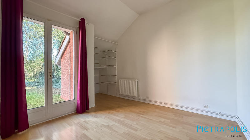 Maison - 138 m² - 7 pièces