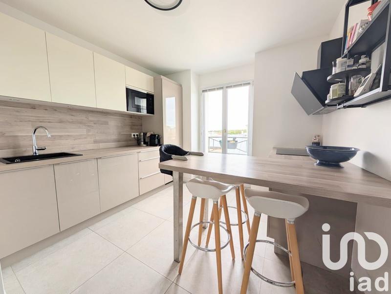 Appartement - 80 m² - 3 pièces