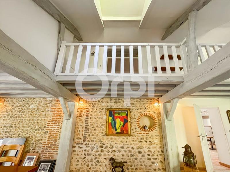 Maison - 250 m² - 7 pièces