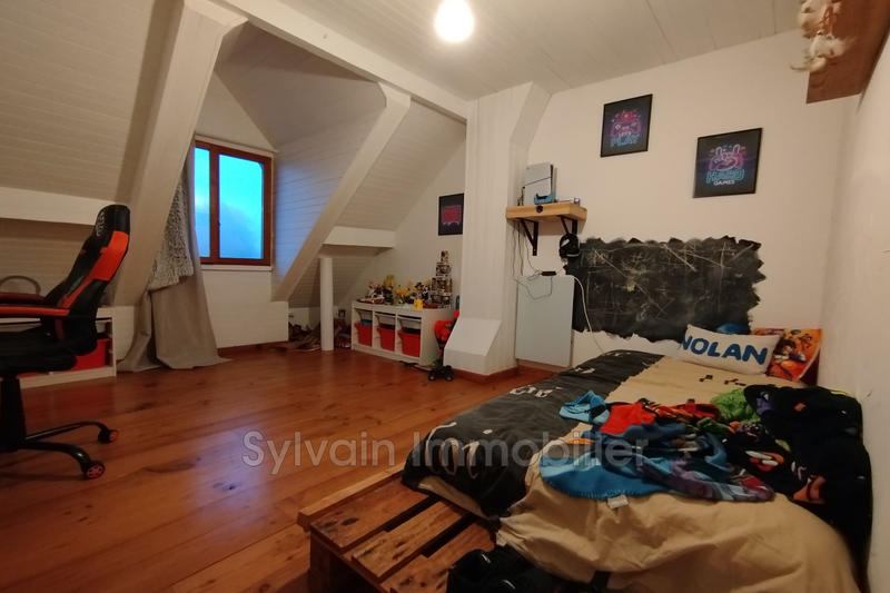 Maison - 145 m² - 5 pièces