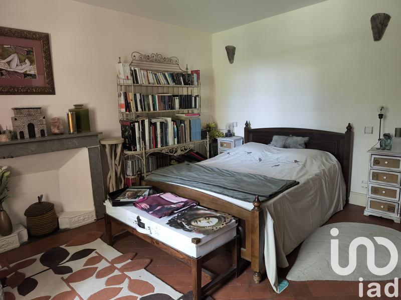 Maison - 463 m² - 13 pièces