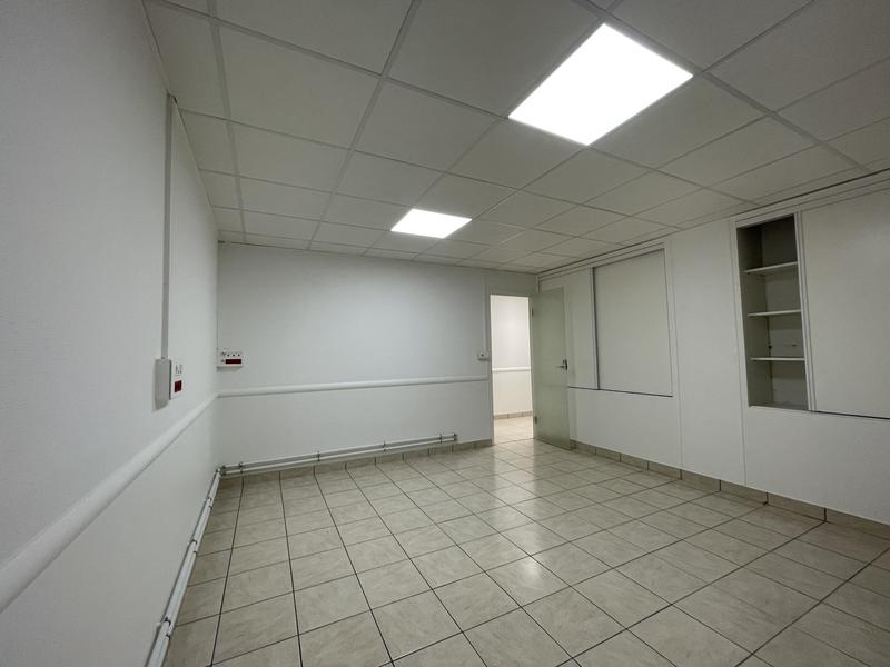 Local commercial - 250 m²