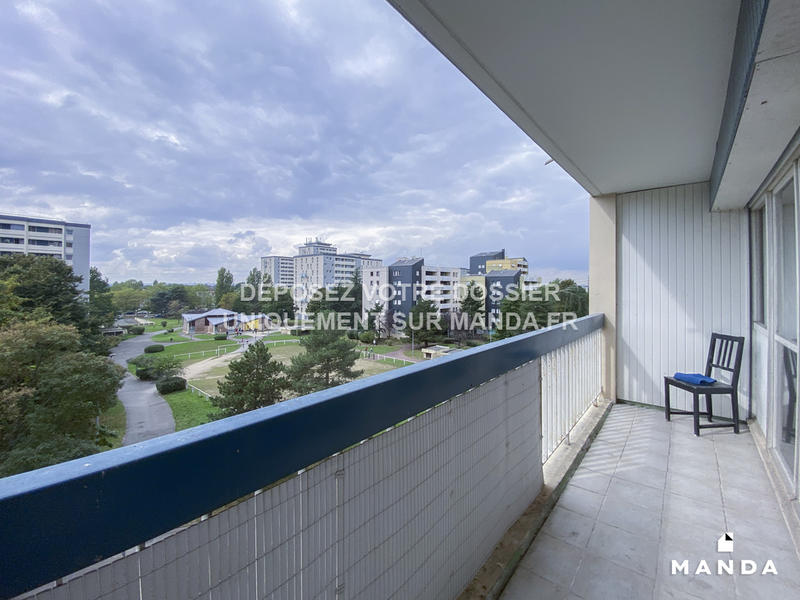 Chambre - 10 m² - 4 pièces