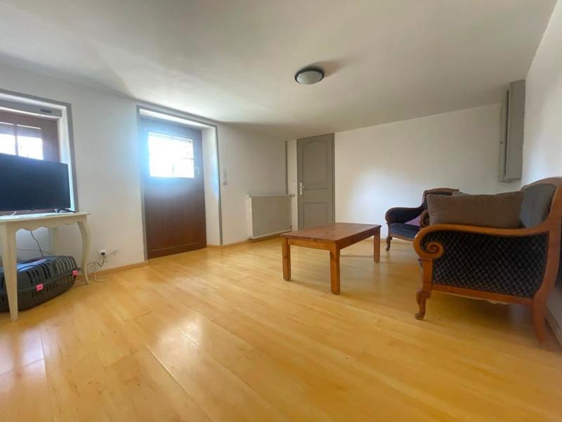 Maison en pierre - 198 m² - 10 pièces