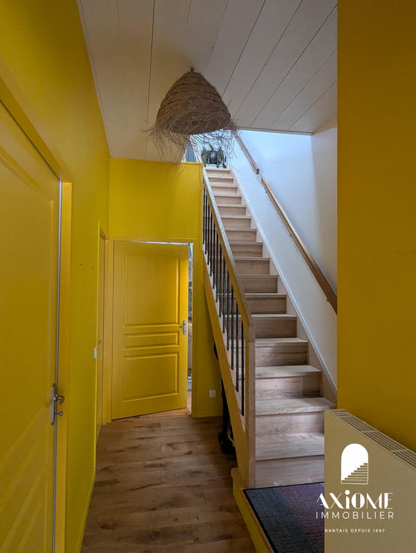 Maison - 164 m² - 6 pièces