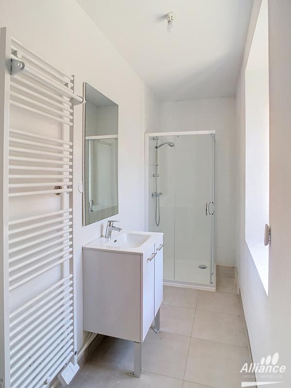 Maison de village - 400 m² - 14 pièces