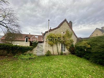 Demeure - 177 m² - 5 pièces