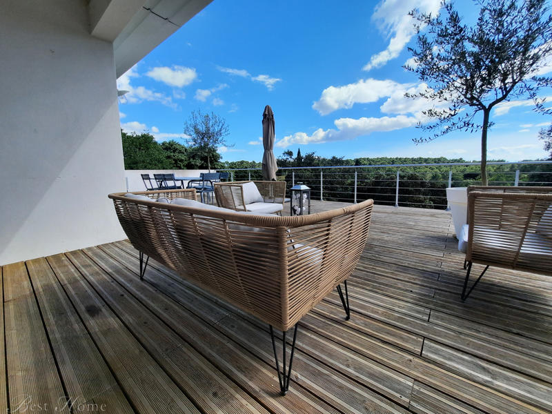 Maison - 200 m² - 6 pièces