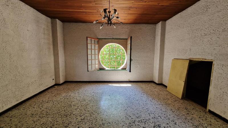 Maison - 200 m² - 8 pièces