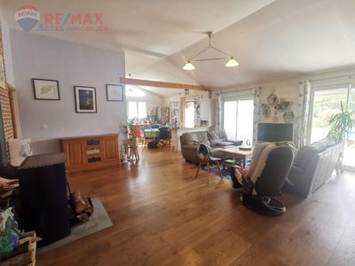 Villa - 131 m² - 4 pièces