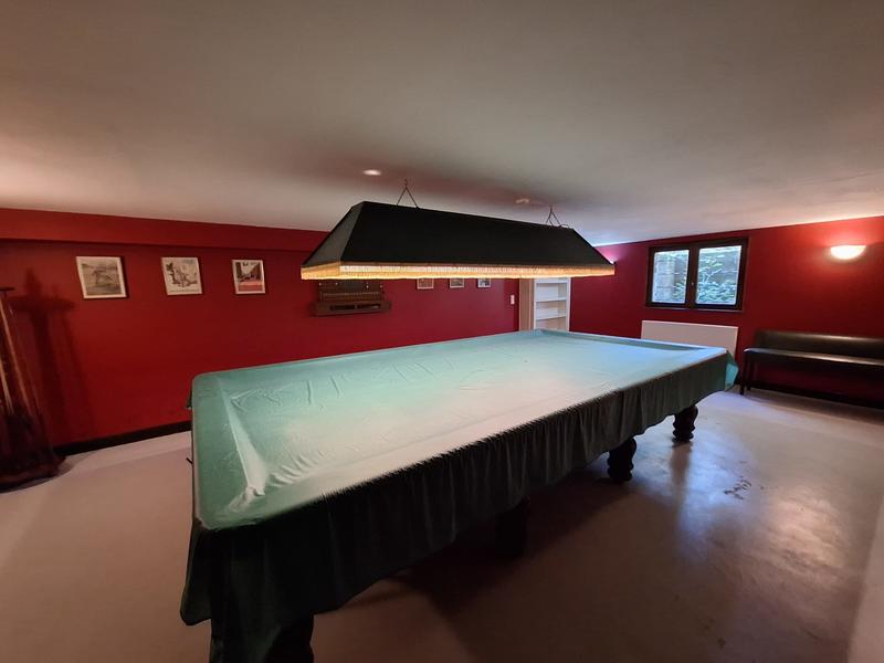 Maison ancienne - 516 m² - 12 pièces