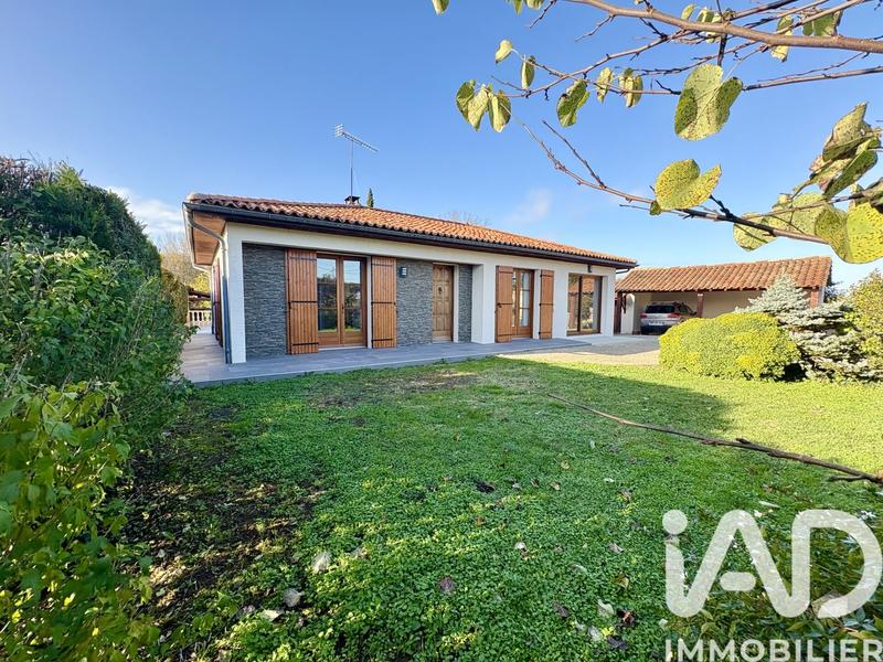 Maison - 166 m² - 8 pièces