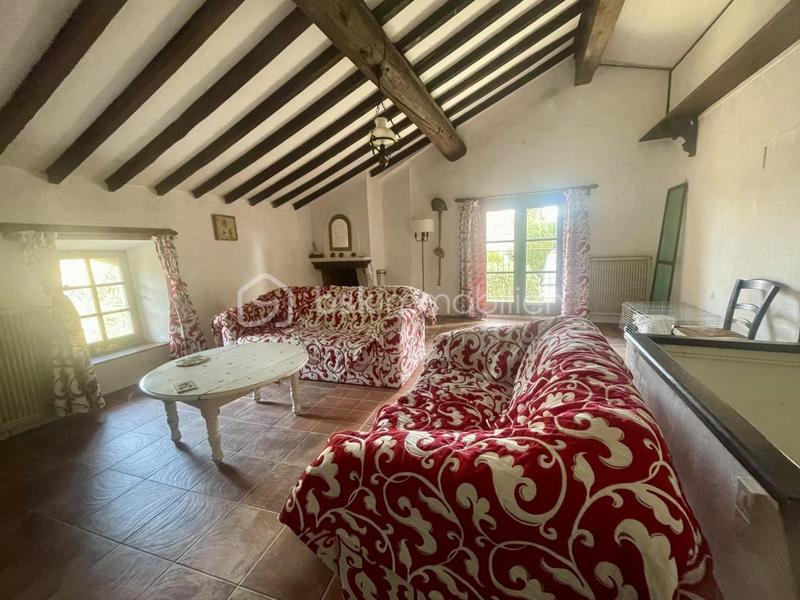 Maison - 143 m² - 5 pièces