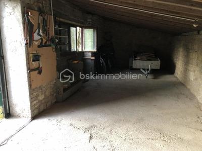 Grange - 280 m² - 1 pièce