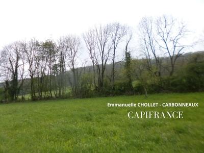 Terrain constructible - 1 200 m²