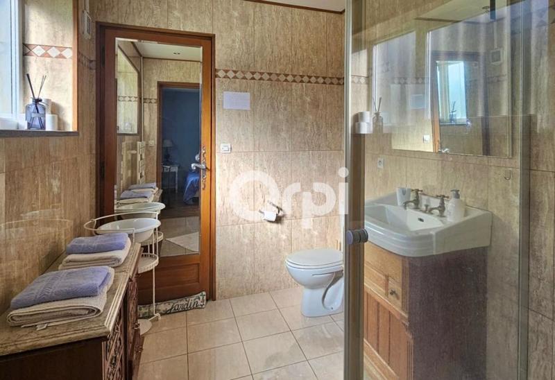 Maison - 170 m² - 7 pièces