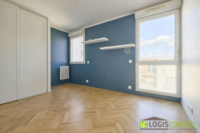 Appartement - 80 m² - 3 pièces