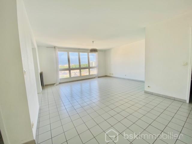 Appartement - 88 m² - 4 pièces