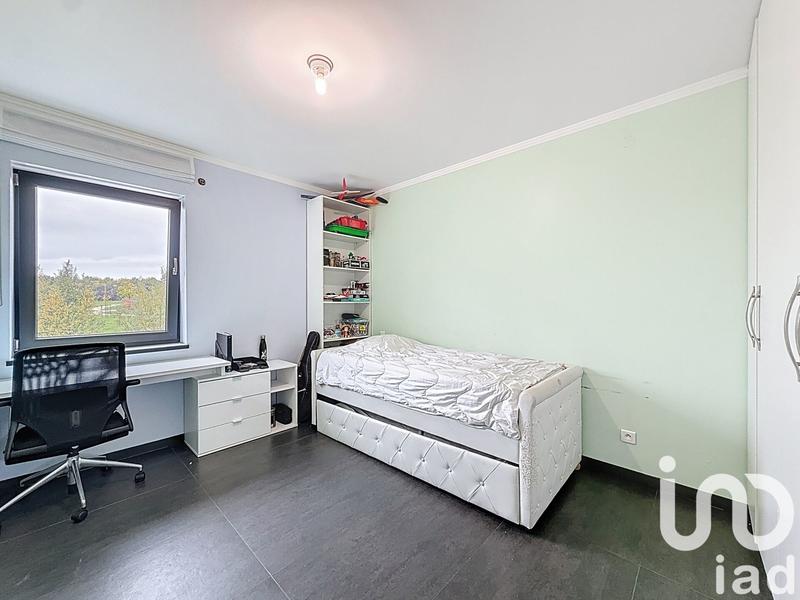 Maison - 230 m² - 6 pièces