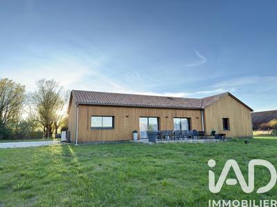 Maison - 124 m² - 5 pièces