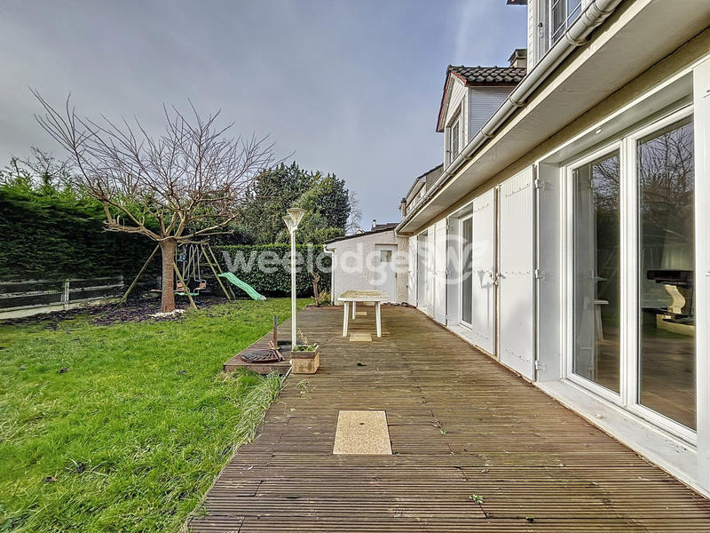 Maison - 145 m² - 7 pièces