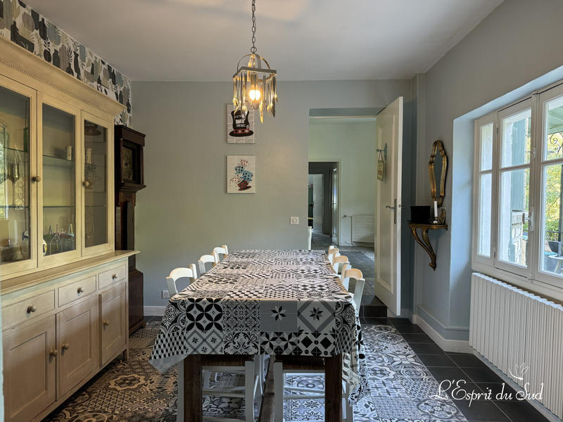 Maison - 132 m² - 8 pièces