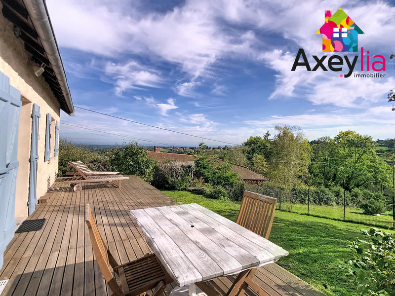 Maison - 106 m² - 6 pièces