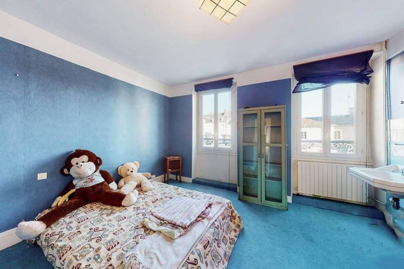 Maison - 152 m² - 7 pièces