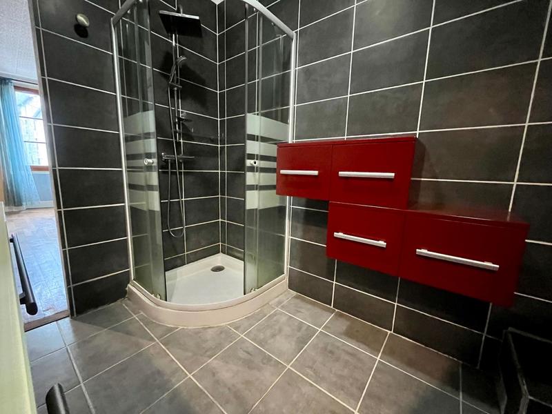 Maison - 287 m² - 10 pièces