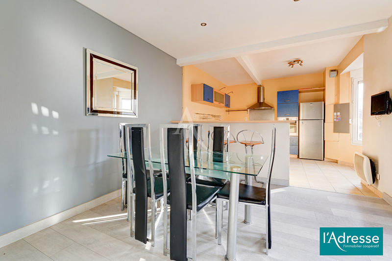 Appartement - 93 m² - 4 pièces