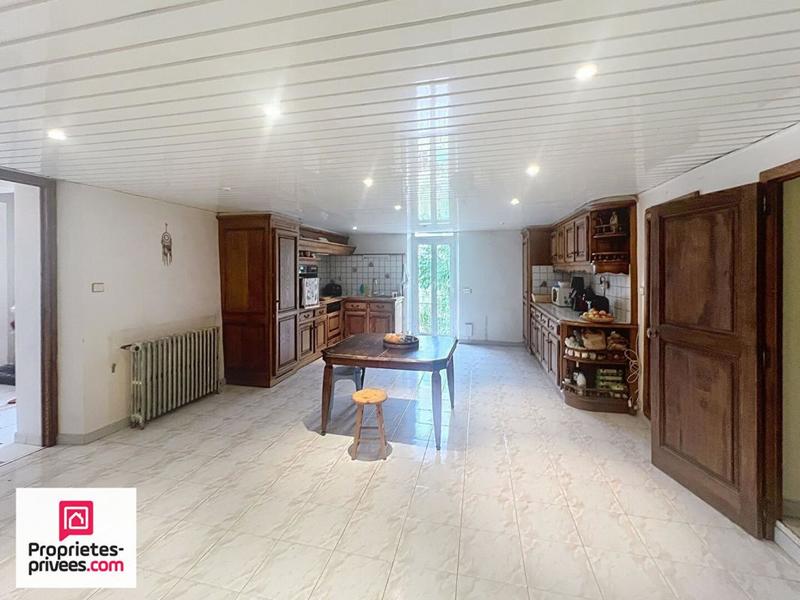 Corps de ferme - 258 m² - 10 pièces