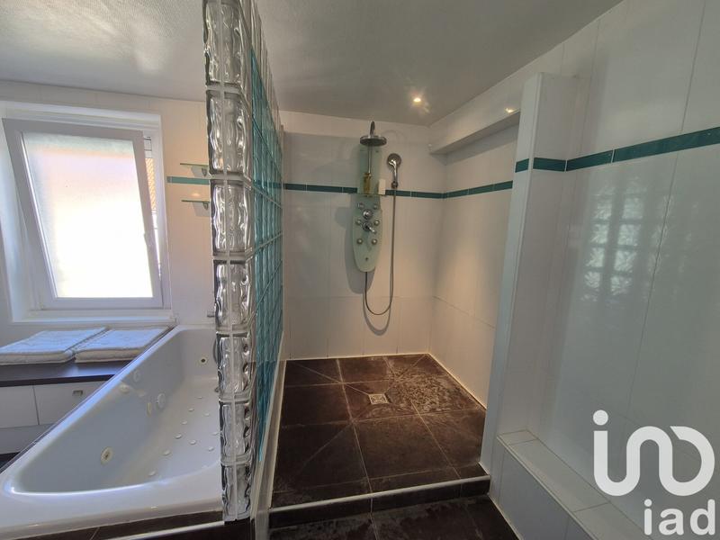 Maison de village - 267 m² - 8 pièces