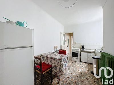 Maison de ville - 76 m² - 8 pièces